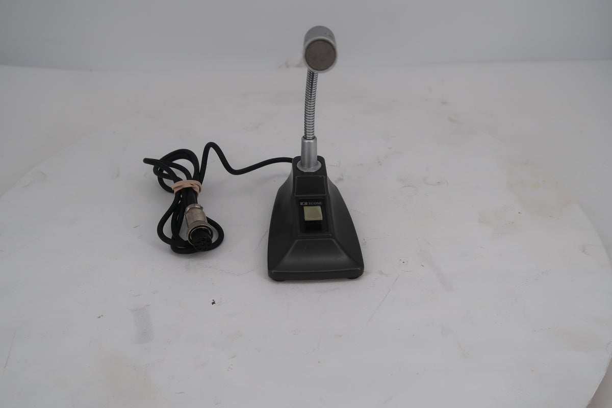 U20218 Used Icom IC-SM5 Desk Microphone w/8 pin connector