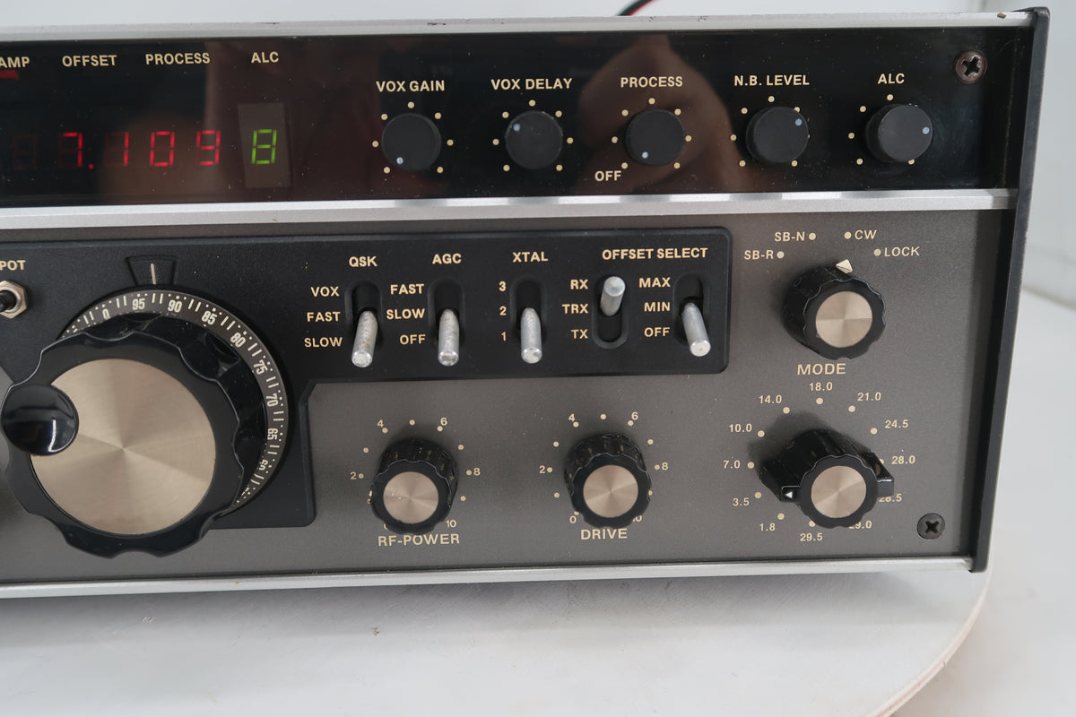 U20219 Used Ten-Tec Corsair HF Transceiver Model 560 With FIlters