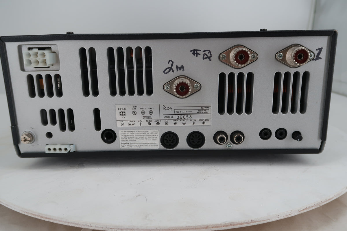 U20221 Used Icom IC-746 HF/VHF All Mode Transceiver Loaded with FIlters
