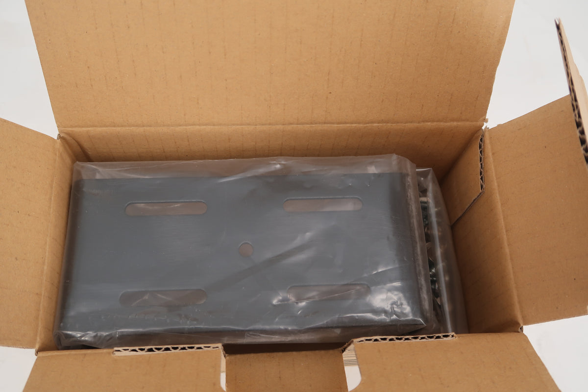U20228 Never Used Icom MBF-4 Mobile Bracket