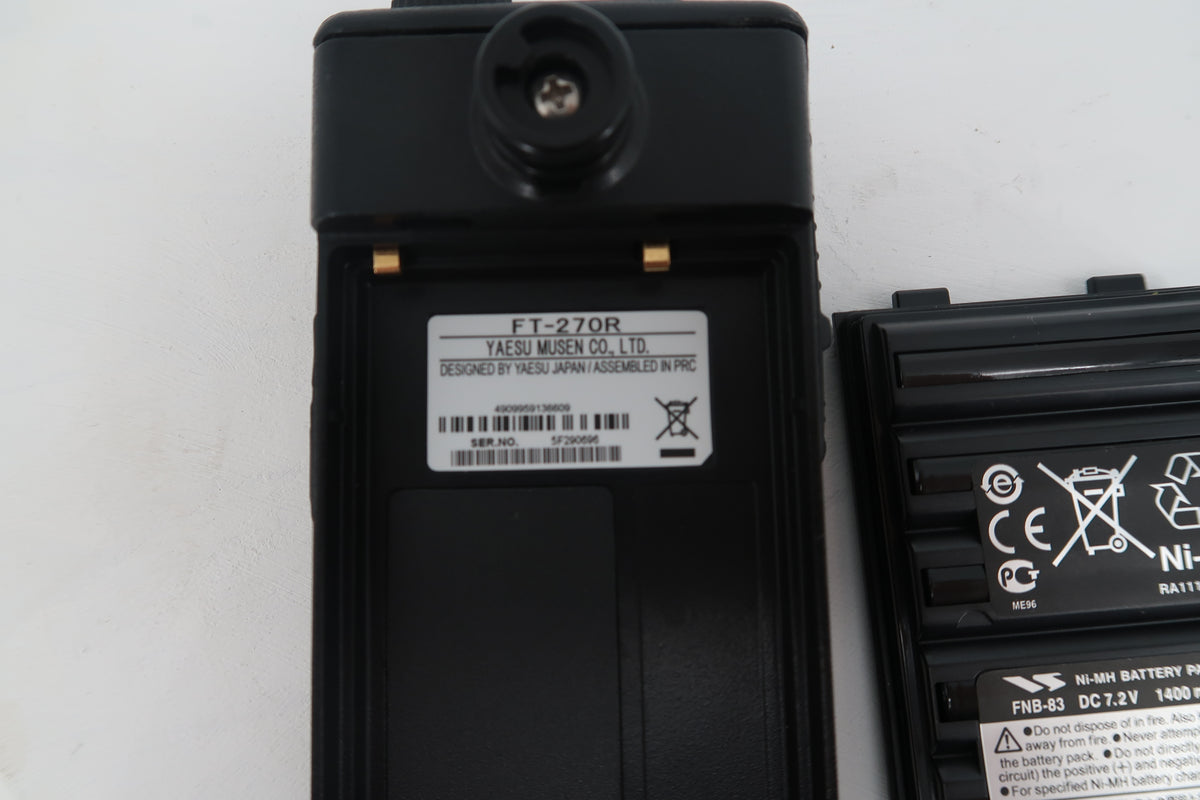 U20239 Used Yaesu FT-270R 2M VHF FM Handie-Talkie Transceiver