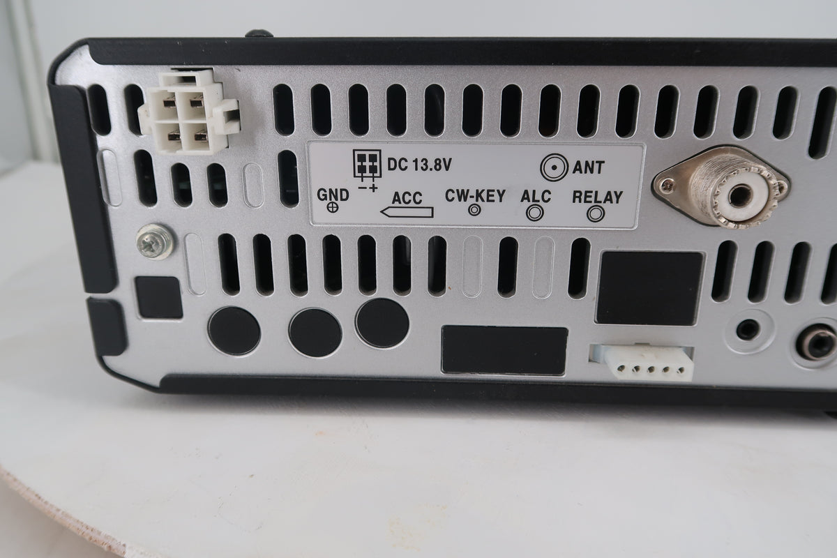 U20245 Used Alinco DX-SR8 HF All-Mode Transceiver