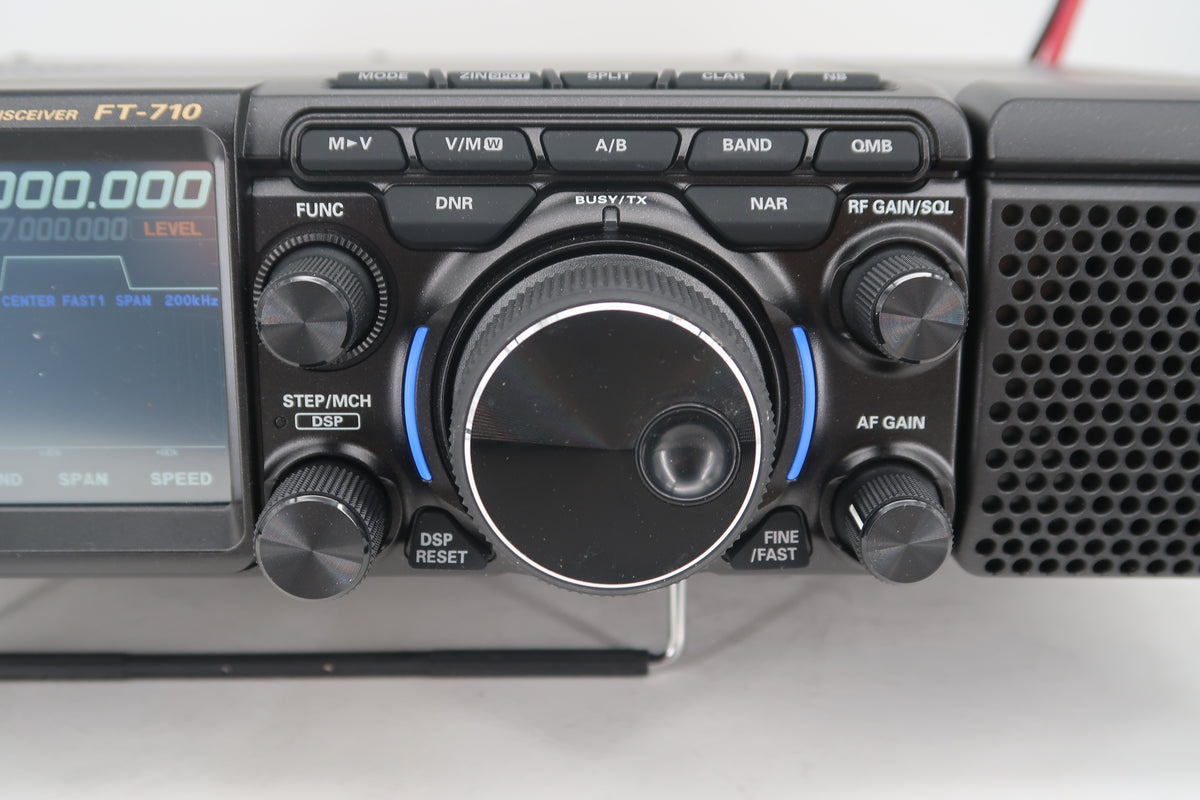 U20261 Used Yaesu FT-710 AESS HF/50MHz Transceiver w/SP-40 External Speaker