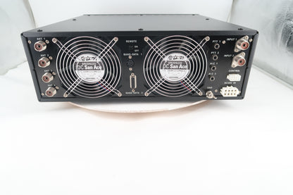 U20263 Yaesu VL-1000 Quadra System HF/50MHz Linear Amplifier & VP-1000 Power Supply