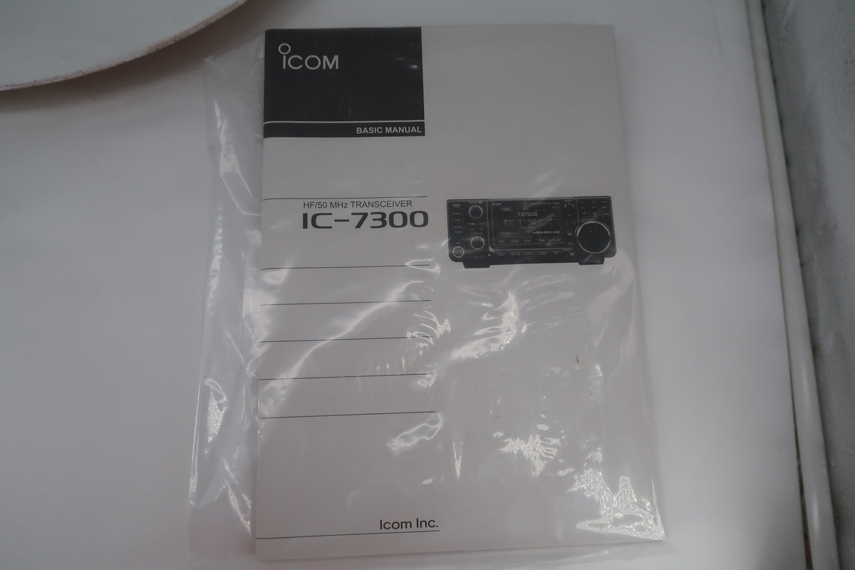 U20267 Used ICOM IC-7300 HF/50MHz 100W Transceiver