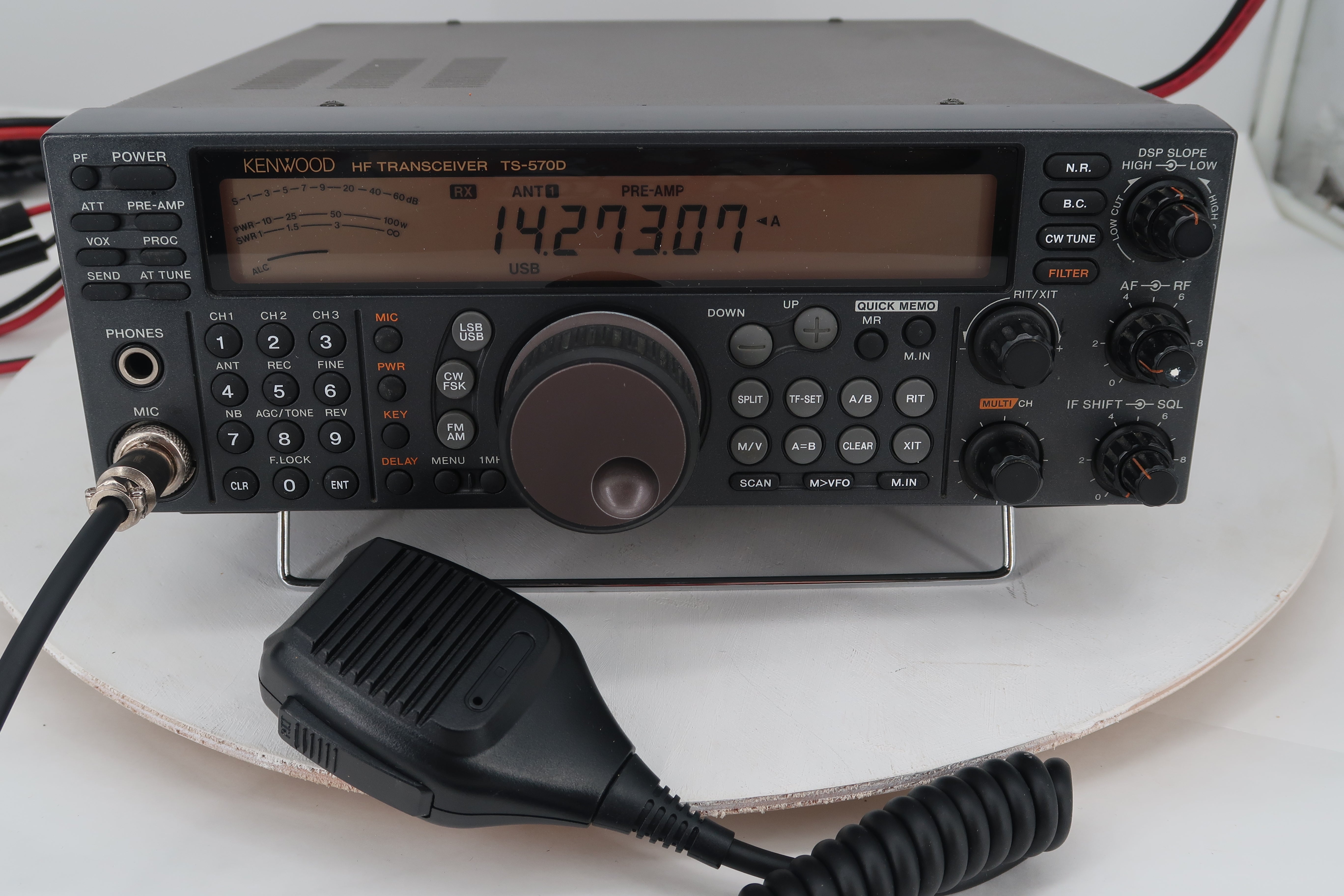 U20271 Used Kenwood TS-570DG HF/50MHz 100W Transceiver – MTC Radio