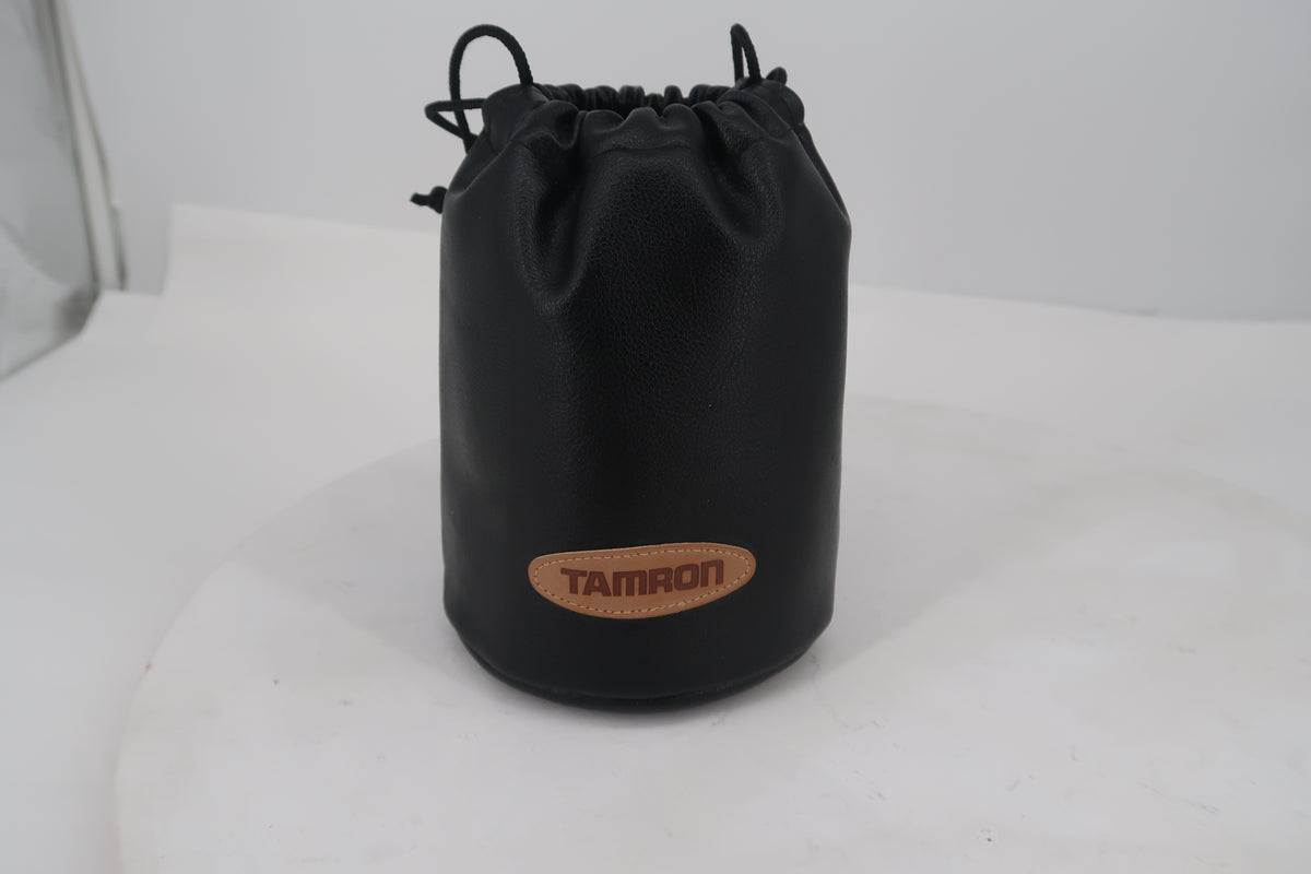 U20284 Used Tamron SP AF 28-105mm f/2.8 & Canon EF-S 18-55mm Lens Kit with iFootage Mini Tripod