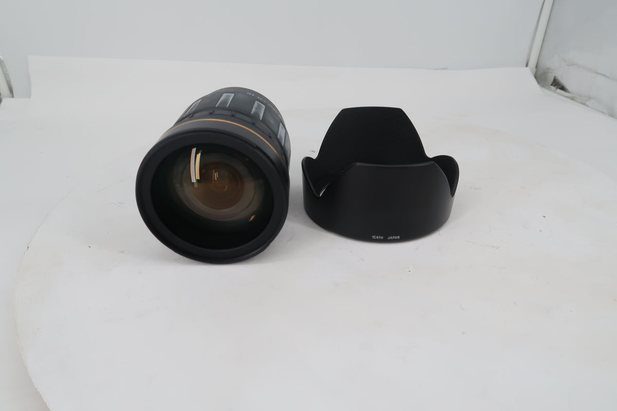 U20284 Used Tamron SP AF 28-105mm f/2.8 & Canon EF-S 18-55mm Lens Kit with iFootage Mini Tripod