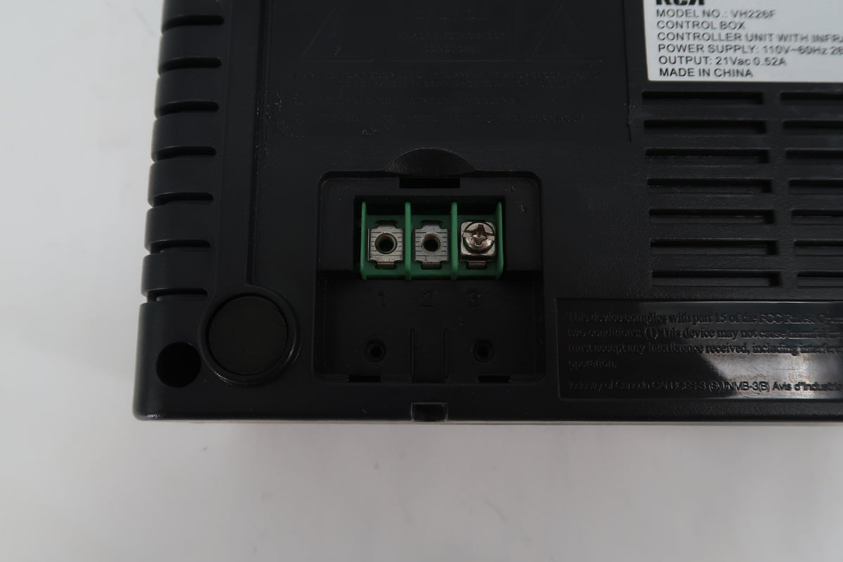 U20287 Used RCA Remote Programmable Antenna Rotator Model #VH226F Inside Control Only.