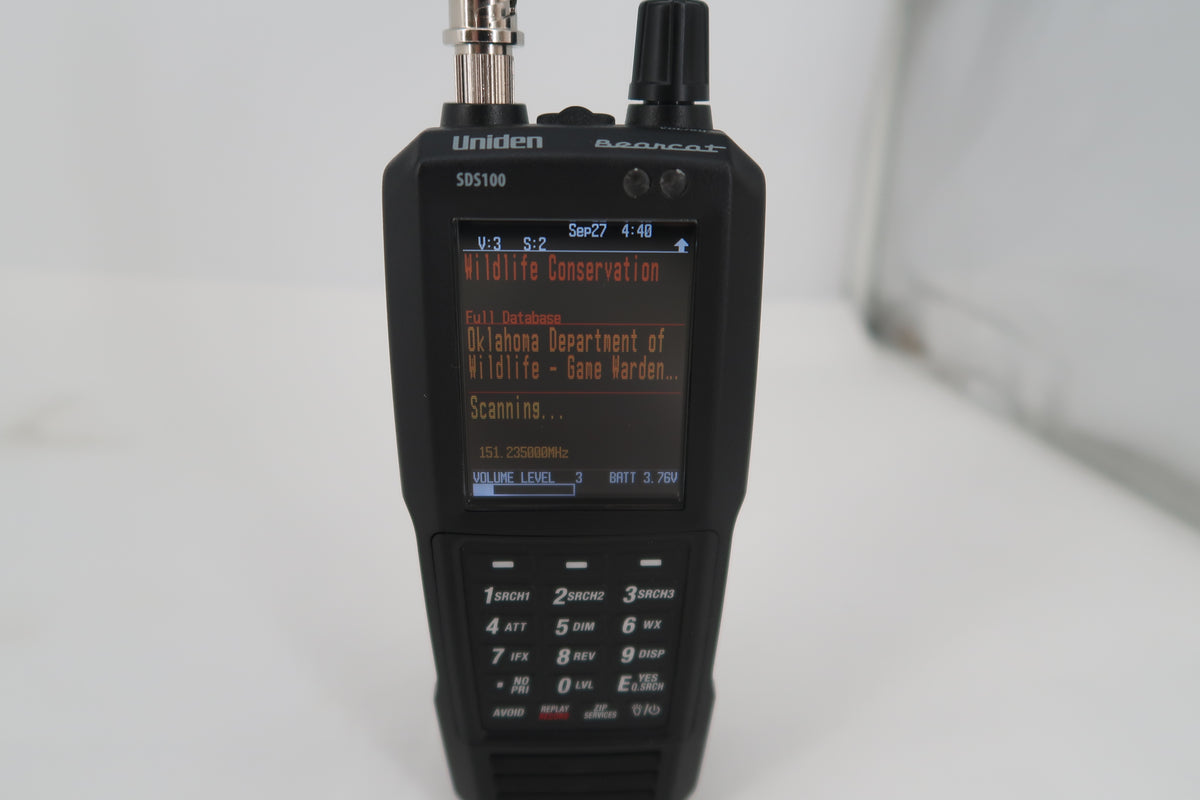 U20293 Used Uniden SDS 100 True I/Q Digital Handheld Scanner w/ ProVoice, DMR/MotoTRBO, and NXDN Upgrade