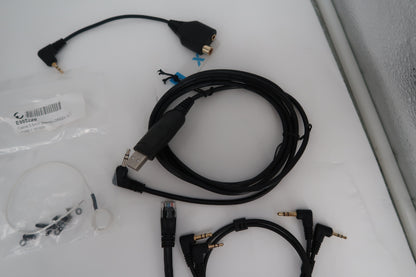 U20323 Used Elecraft KX3 HF/50MHz All-Mode 10W Transceiver & PX3 Panadapter in Elecraft Carrying Case
