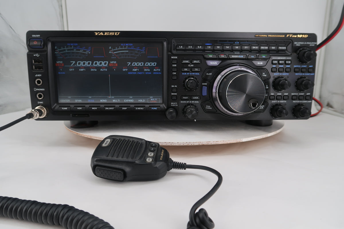 U20324 Used Yaesu FTDX-101D HF/50MHz All-Mode 100W Hybrid SDR Transceiver