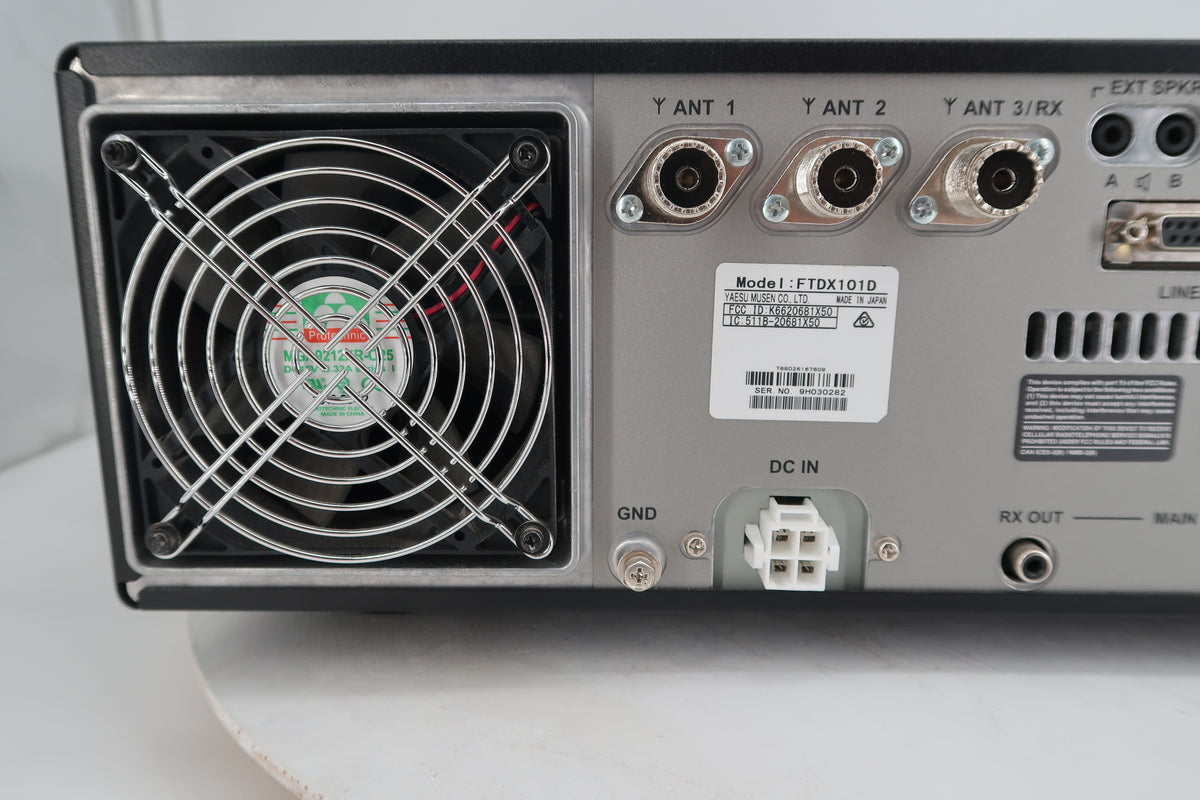 U20324 Used Yaesu FTDX-101D HF/50MHz All-Mode 100W Hybrid SDR Transceiver