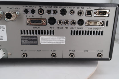 U20324 Used Yaesu FTDX-101D HF/50MHz All-Mode 100W Hybrid SDR Transceiver