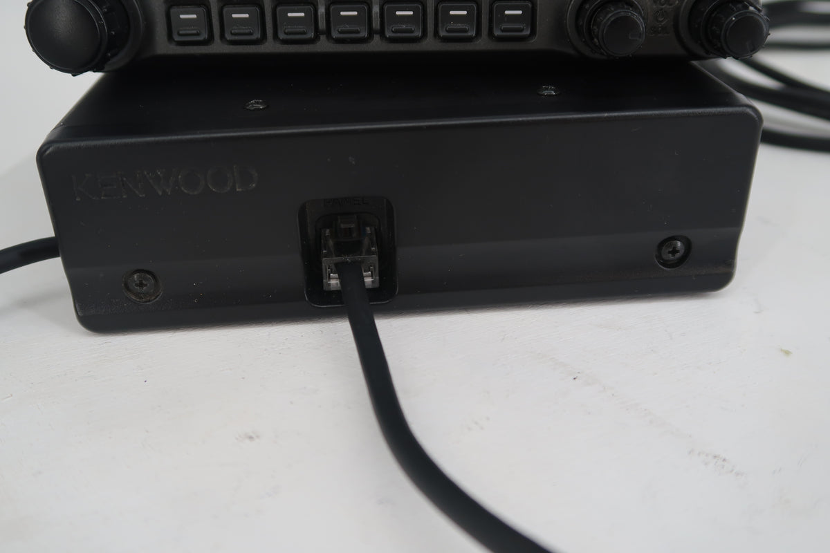 U20331 Used Kenwood TM-D710GA 144/440MHz Dual Band FM Transceiver w/Built-In GPS & TNC