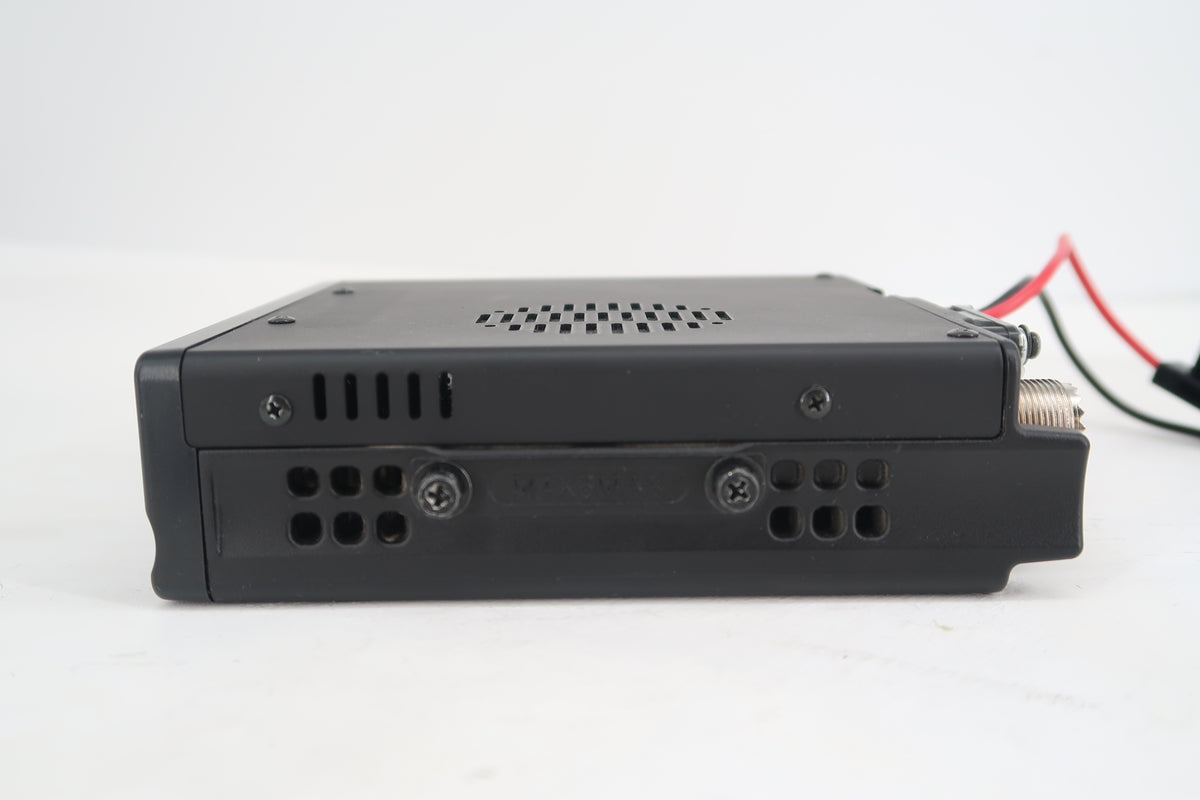 U20331 Used Kenwood TM-D710GA 144/440MHz Dual Band FM Transceiver w/Built-In GPS & TNC