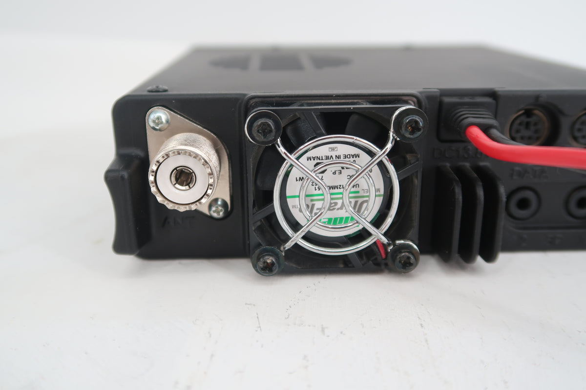 U20331 Used Kenwood TM-D710GA 144/440MHz Dual Band FM Transceiver w/Built-In GPS & TNC