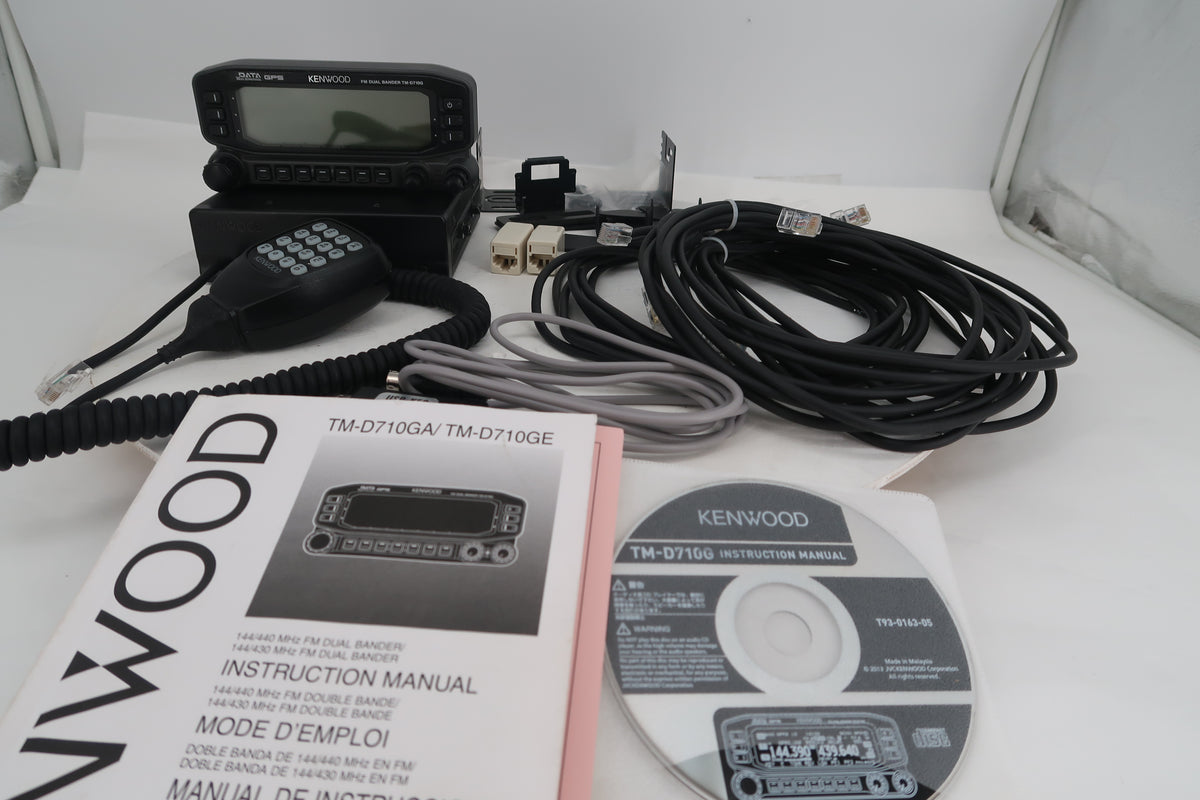 U20331 Used Kenwood TM-D710GA 144/440MHz Dual Band FM Transceiver w/Built-In GPS & TNC