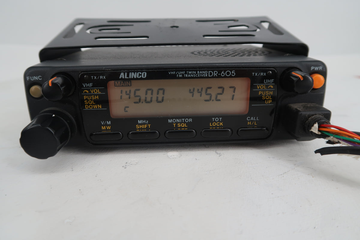 U20336 Used Alinco DR-605T VHF/UHF Twin Band FM Transceiver