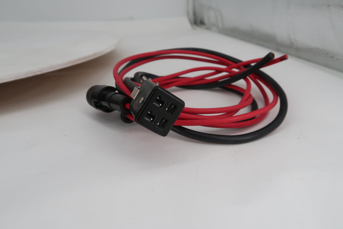 U20338 Used TE Systems 4412G UHF 100W Linear Amplifier 15-20 Watts in Max