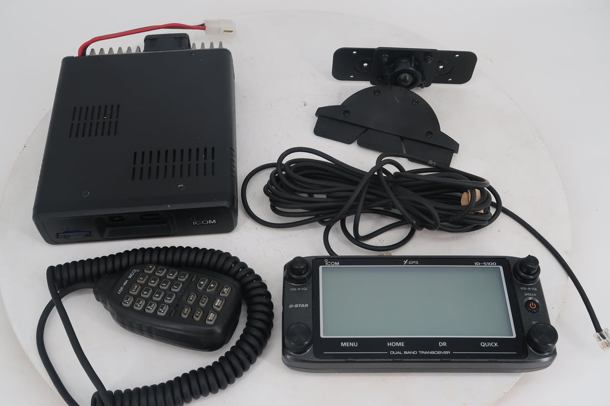 U20340 Used ICOM ID-5100A Dual Band VHF/UHF FM/D-STAR 50W Transceiver