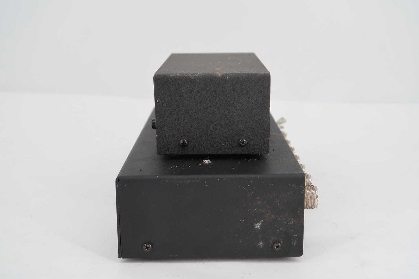 U19290 Used LDG DTS-6 Antenna Switch 6-Port w/ Remote Controller  & Power Splitters