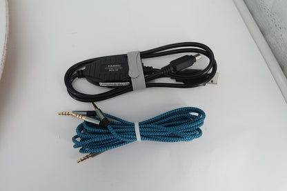 U20342 Used Yaesu FT5DR C4FM/FM 144/430MHz Dual Band Digital Handheld Transceiver