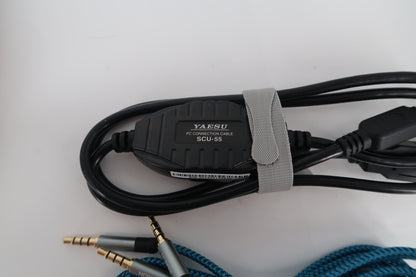 U20342 Used Yaesu FT5DR C4FM/FM 144/430MHz Dual Band Digital Handheld Transceiver