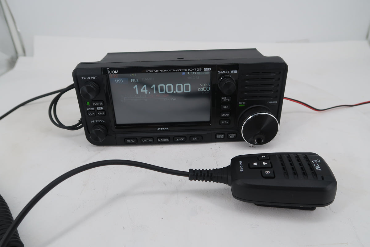 U20345 Used ICOM IC-705 HF/50/144/430MHz All-Mode w/D-STAR 10W QRP Transceiver