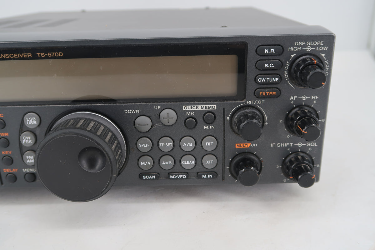 U20349 AS-IS Kenwood TS-570D HF/50MHz 100W Transceiver - Does NOT Power On