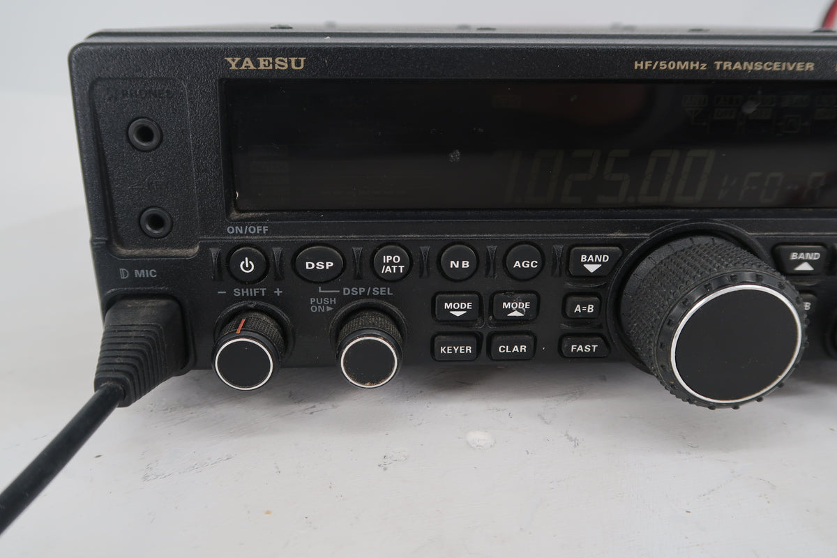 U20350 Used Yaesu FT-450D HF/50MHz Transceiver Screen Issue
