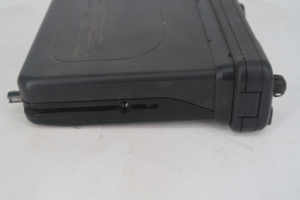 U20353 AS-IS Lot Untested of 2 Motorola MCS 2000 M01HX+822W Model II 800MHz 15W Radio