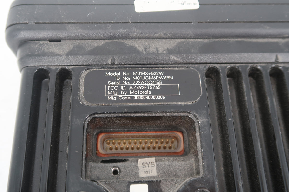 U20353 AS-IS Lot Untested of 2 Motorola MCS 2000 M01HX+822W Model II 800MHz 15W Radio