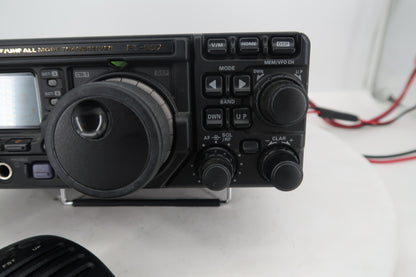 U20355 Used Yaesu FT-897D HF/VHF/UHF All-Mode 100W Transceiver w/FC-30 & DigiRig