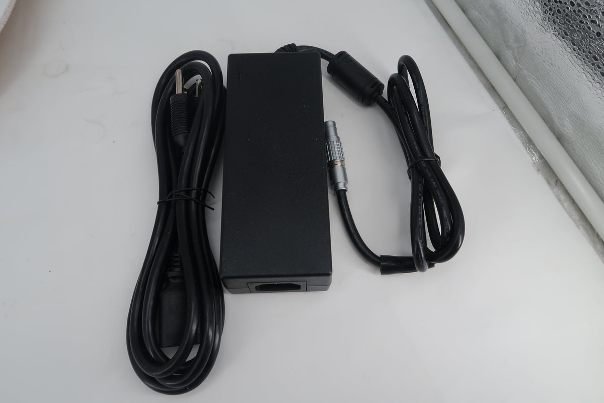 U20360 UnUsed Signal Hound SM200C 100kHz to 20 GHz Spectrum Analyzer with 10GbE SPE+ Interface