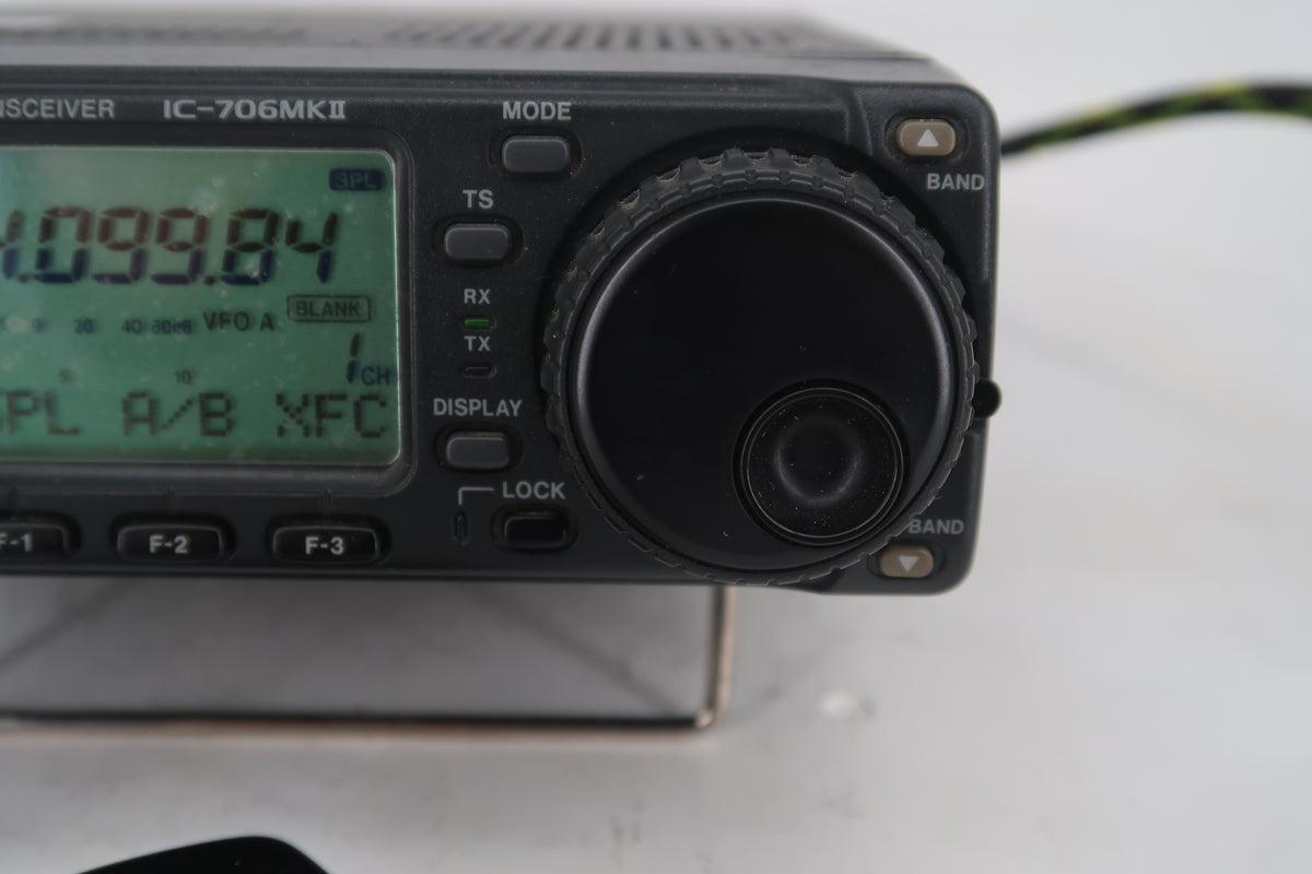 U20365 Used ICOM IC-706MKII HF/VHF All-Mode 100W Transceiver