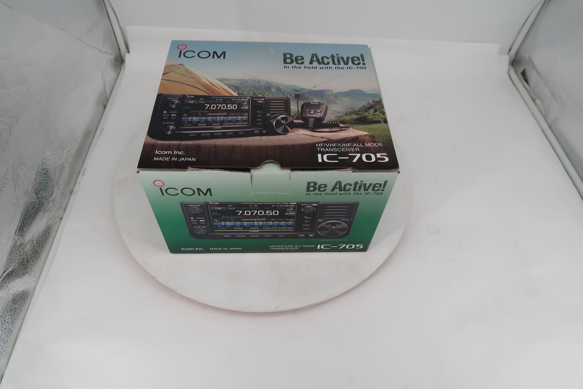 U20366 Used ICOM IC-705 HF/50/144/430MHz All-Mode w/D-STAR 10W QRP Transceiver