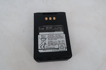 U20366 Used ICOM IC-705 HF/50/144/430MHz All-Mode w/D-STAR 10W QRP Transceiver