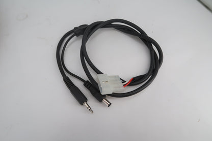 U20368 Used LDG Electronics Z-100 Plus w/IC-PAC Icom Interface Cable