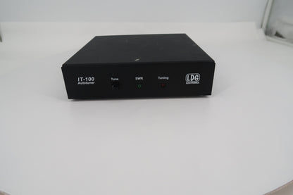U20378 Used LDG IT-100 Automatic Antenna Tuner w/IC-105 Interconnect Cable