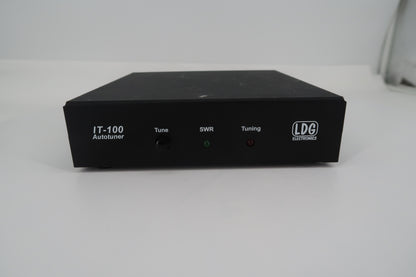 U20378 Used LDG IT-100 Automatic Antenna Tuner w/IC-105 Interconnect Cable