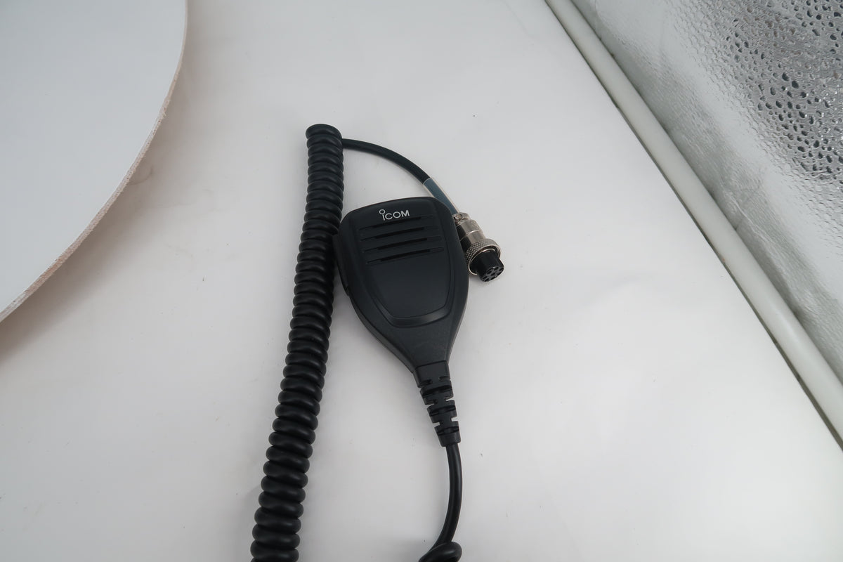 U20415 Used ICOM IC-7300 HF/50MHz 100W Transceiver