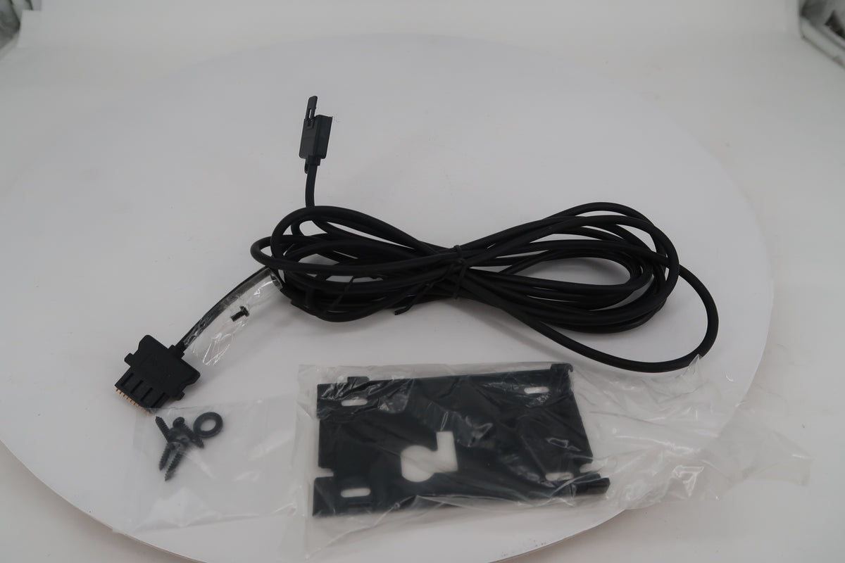 U20416 Used ICOM MB-105A Mounting Bracket & ICOM OPC-1443 Separation Cable (11.6 ft) for ICOM IC-7000