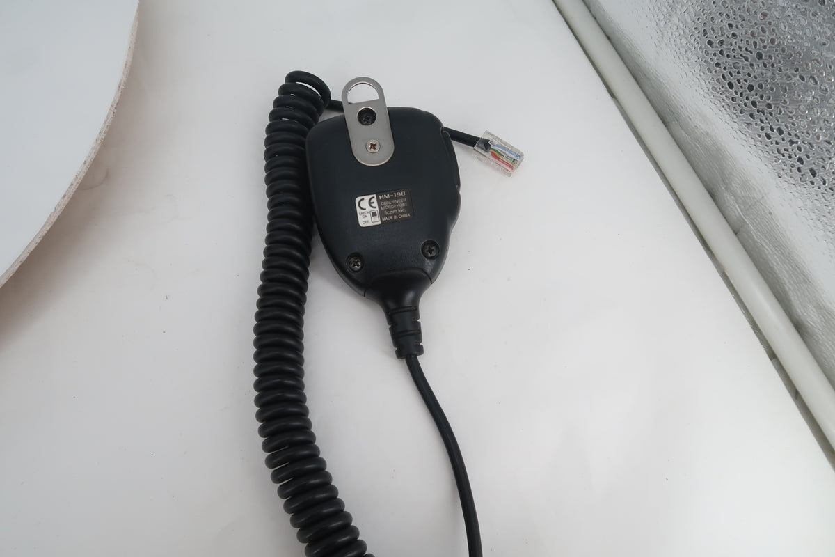U20418 Used ICOM IC-706 HF/VHF All-Mode 100W Transceiver w/XGGCOMMS USB-Digimode-4 & DM5AL Separation Cable
