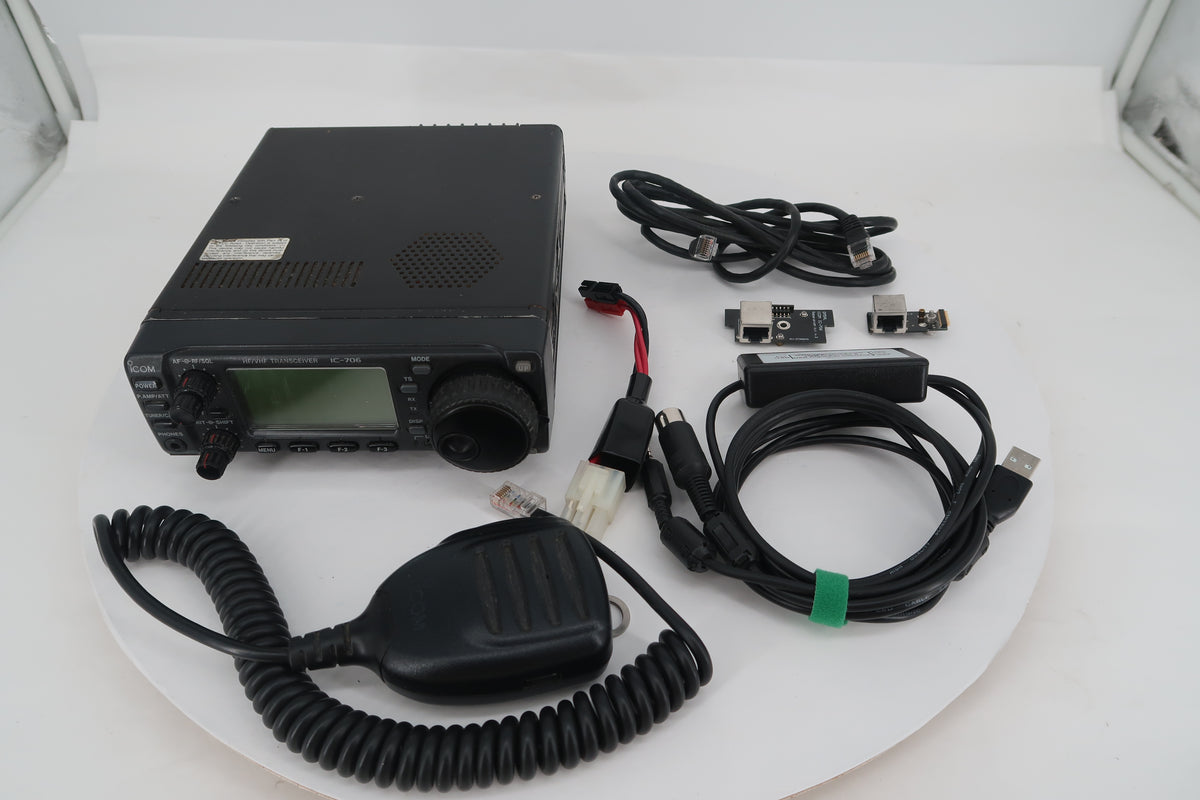 U20418 Used ICOM IC-706 HF/VHF All-Mode 100W Transceiver w/XGGCOMMS USB-Digimode-4 & DM5AL Separation Cable