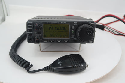 U20424 Used ICOM IC-706 HF/VHF All-Mode 100W Transceiver