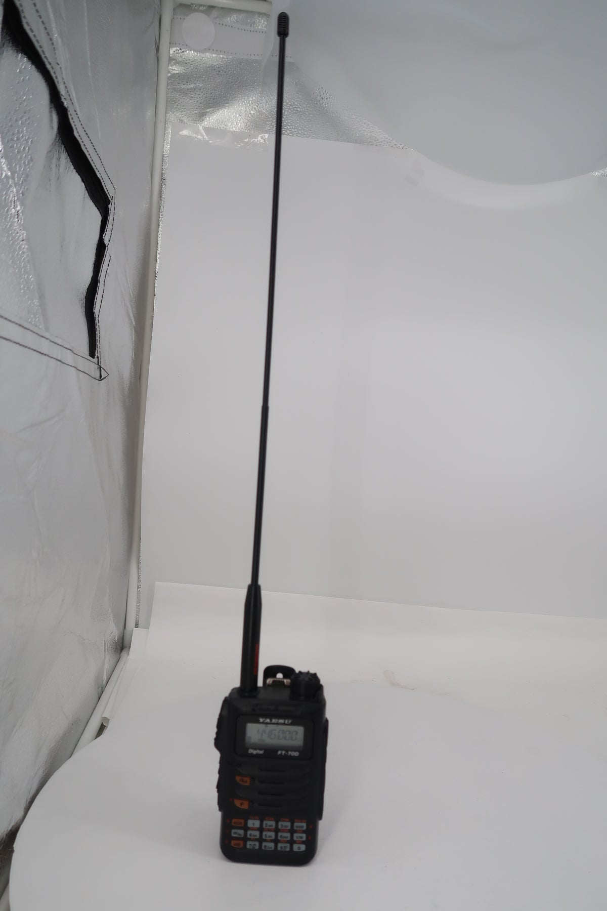 U20429 Used Yaesu FT-70DR 144/430MHz C4FM/FM Transceiver