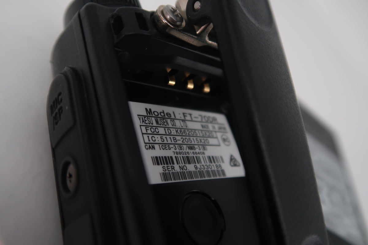 U20429 Used Yaesu FT-70DR 144/430MHz C4FM/FM Transceiver