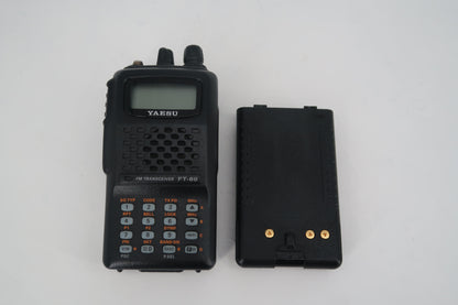 U20430 Used Yaesu FT-60R Dual-Band 144/430MHz FM 5W Handheld Transceiver