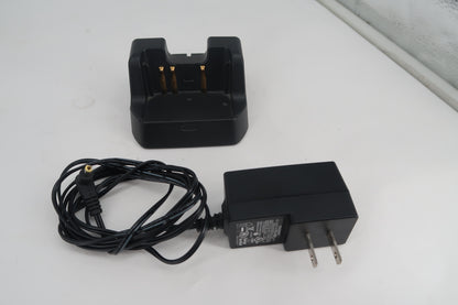 U20431 Used Yaesu FT-60R Dual-Band 144/430MHz FM 5W Handheld Transceiver